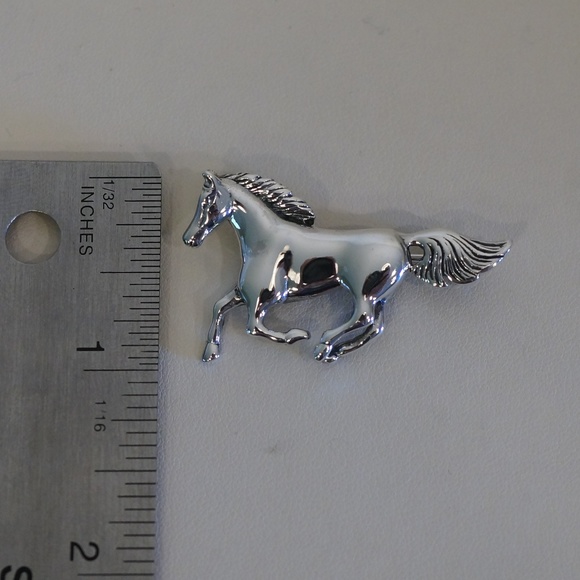 Sterling Silver (.925) Galloping Horse Pin - Picture 6 of 6